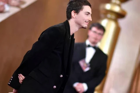 Timothée Chalamet cuối cùng đã thắng giải Quả cầu Vàng đầu tiên trong sự nghiệp. (Nguồn: France24)