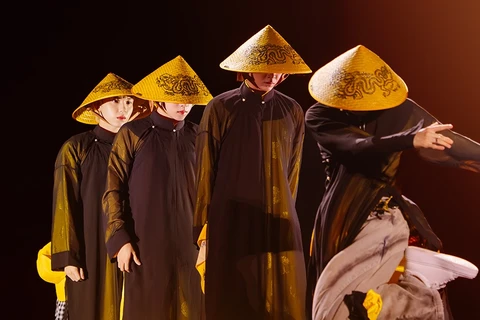 Một tiết mục của Tân binh toàn năng. (Ảnh: YeaH1)