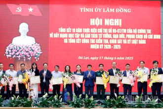 Khen thưởng, biểu dương các tập thể có thành tích xuất sắc trong học tập và làm theo tư tưởng, đạo đức, phong cách Hồ Chí Minh, giai đoạn 2016-2025.