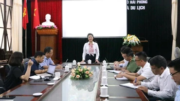 Quang cảnh buổi triển khai chương trình.