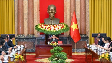 Chủ tịch nước Lương Cường tiếp Trưởng ban Thanh niên Đảng Dân chủ tự do Nhật Bản. (Ảnh: THỦY NGUYÊN)