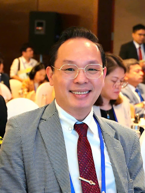 Ông Abraham Nguyễn Quang Huy, Ủy viên Ban Thường vụ Hội Liên lạc với người Việt Nam ở nước ngoài.