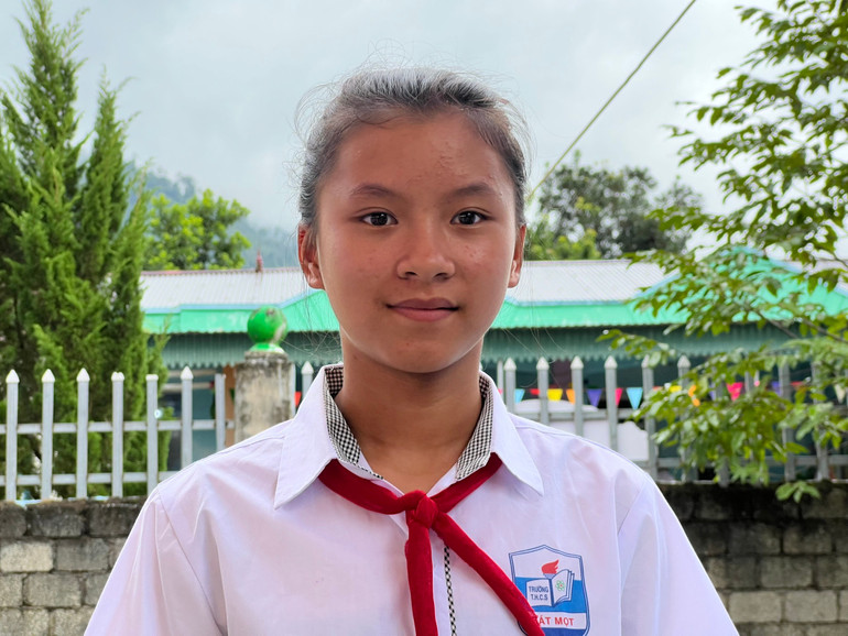Em Nguyễn Vũ Thùy Dương, lớp 8A, Trường trung học cơ sở Bát Mọt, Thanh Hóa. thz7115937630421-4cf8e2130e9681cf9cf5f428568ac76e.jpg
