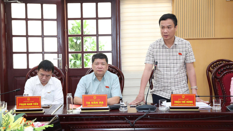 Đồng chí Triệu Thế Hùng, Phó Chủ nhiệm Ủy ban Văn hóa và Xã hội của Quốc hội phát biểu tại buổi làm việc. 5.jpg