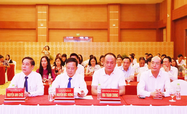 Các đại biểu dự Lễ kỷ niệm. 3a.jpg