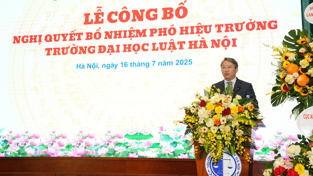 Bộ trưởng Tư pháp Nguyễn Hải Ninh phát biểu. img-2994-6741.jpg
