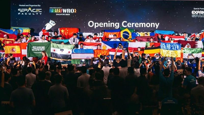 WRO 2025 quy tụ hơn 500 đội thi đến từ hơn 95 quốc gia và vùng lãnh thổ. (Nguồn: BTC Robotacon)