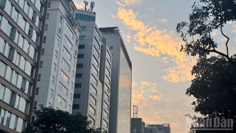 Danh tiếng chủ đầu tư cùng với mức độ minh bạch pháp lý, nằm trong top năm tiêu chí quan trọng nhất khi người mua cân nhắc lựa chọn dự án. (Ảnh: HNV)