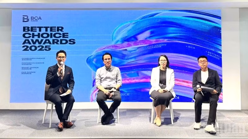 Ban tổ chức thông tin tại họp báo. (Ảnh: HNV)