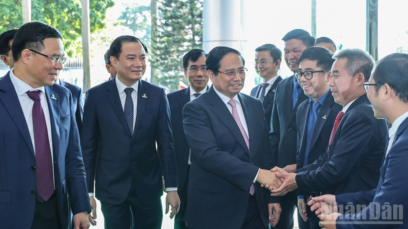 Thủ tướng Phạm Minh Chính đến dự Hội nghị triển khai nhiệm vụ năm 2026 của Tập đoàn Công nghiệp-Năng lượng Quốc gia Việt Nam.