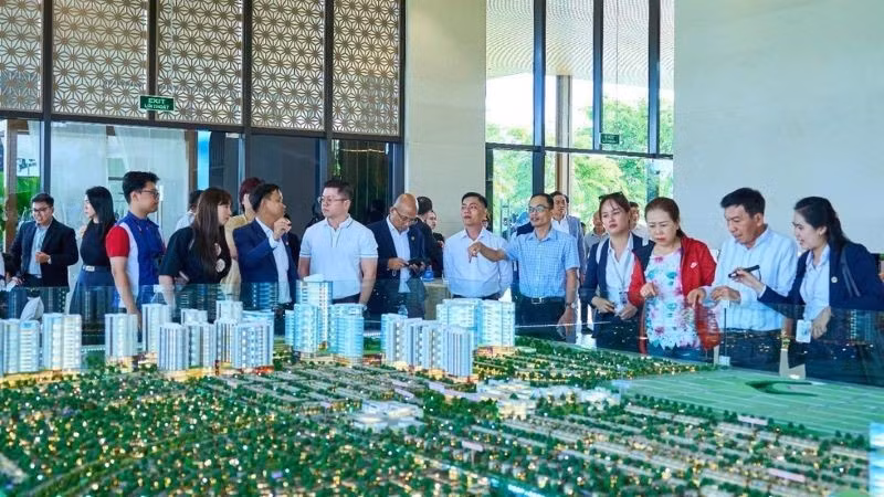 Đây là lần đầu tiên trong lĩnh vực bất động sản Việt Nam, một bộ tiêu chuẩn nghề nghiệp được xây dựng dựa trên phản hồi của chính cộng đồng hành nghề, bảo đảm tính công khai, minh bạch và phản ánh đúng thực tiễn thị trường. (Ảnh: PV)