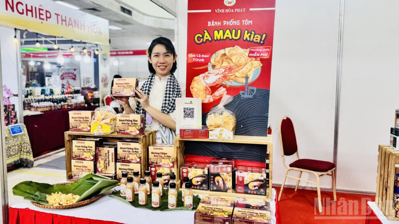 Hội chợ năm nay tập trung giới thiệu các sản phẩm OCOP, đặc sản vùng miền, nông sản tiêu biểu của các địa phương.