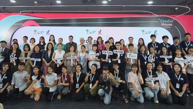 Các bạn trẻ trong một tọa đàm về an toàn số, an toàn trên không gian mạng tổ chức hồi tháng 5/2025. (Ảnh: PV)