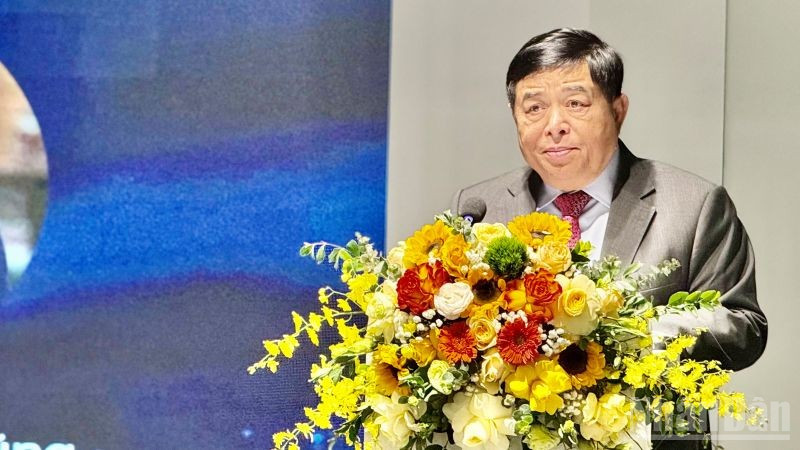 Phó Thủ tướng Chính phủ Nguyễn Chí Dũng phát biểu tại sự kiện. (Ảnh: HNV)