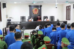 Quang cảnh phiên tòa.