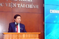 PGS.TS Nguyễn Mạnh Thiều - Phó Giám đốc Học viện Tài chính phát biểu tại hội thảo