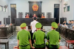 Quang cảnh phiên tòa.