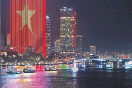 Không gian Đà Nẵng hội nhập và phát triển.