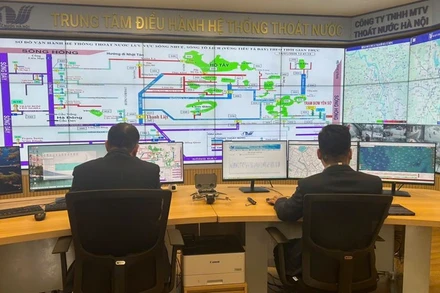 Trung tâm điều hành hệ thống thoát nước Thủ đô tại Công ty trách nhiệm hữu hạn một thành viên Thoát nước Hà Nội.