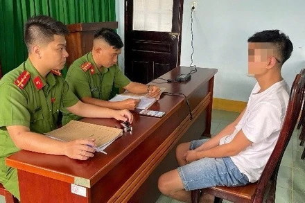 Lực lượng công an làm việc với đối tượng P.T.T.