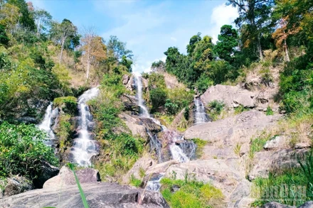 Thác Kôi Tó và rừng nguyên sinh xã Đăk Kôi có tiềm năng phát triển du lịch sinh thái, nghỉ dưỡng.