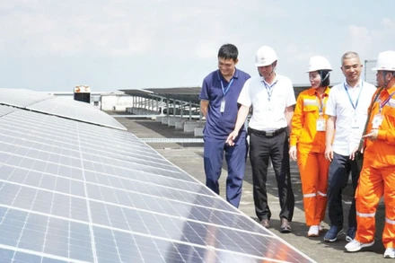 Hệ thống điện mặt trời mái nhà được lắp đặt tại Công ty TNHH Crystal Martin Việt Nam, tỉnh Bắc Ninh.