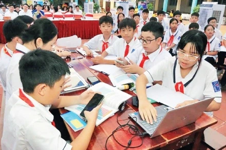 Giờ học tại Trường trung học cơ sở Trần Phú (Hải Phòng). (Ảnh THANH TÙNG)