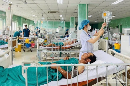 Bệnh nhân đang được theo dõi, điều trị.