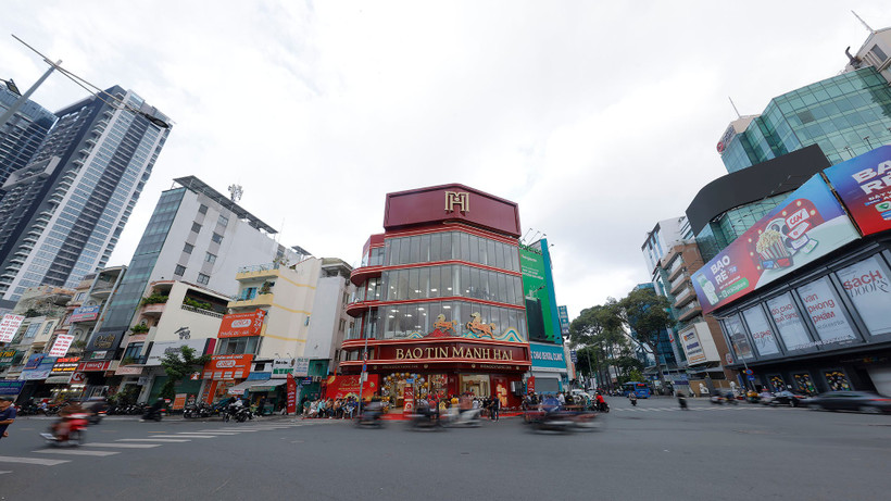 Bảo Tín Mạnh Hải khai trương cửa hàng thứ hai tại Thành phố Hồ Chí Minh.