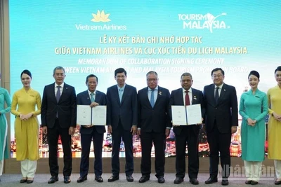 Vietnam Airlines và Cục Xúc tiến du lịch Malaysia ký biên bản ghi nhớ hợp tác nhằm tăng cường kết nối hàng không và quảng bá điểm đến.