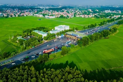 Theo quy định tại Nghị định 119/2024/NĐ-CP, từ ngày 1/10 tới, phương tiện sử dụng làn thu phí điện tử không dừng (ETC) bắt buộc phải sử dụng tài khoản giao thông đã định danh.