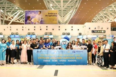 Hãng hàng không Vietnam Airlines chính thức khai trương đường bay thẳng đầu tiên kết nối thành phố Đà Nẵng (Việt Nam) với thành phố Osaka (Nhật Bản).