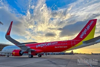 Gia đình Vietjet chào đón thêm “thành viên mới”: tàu bay A321neo ACF mang số hiệu VN-A580.
