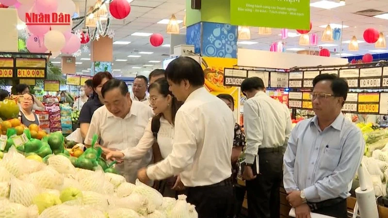 [Video] TP Hồ Chí Minh siết chặt kiểm soát chất lượng nông sản, thực phẩm dịp Tết
