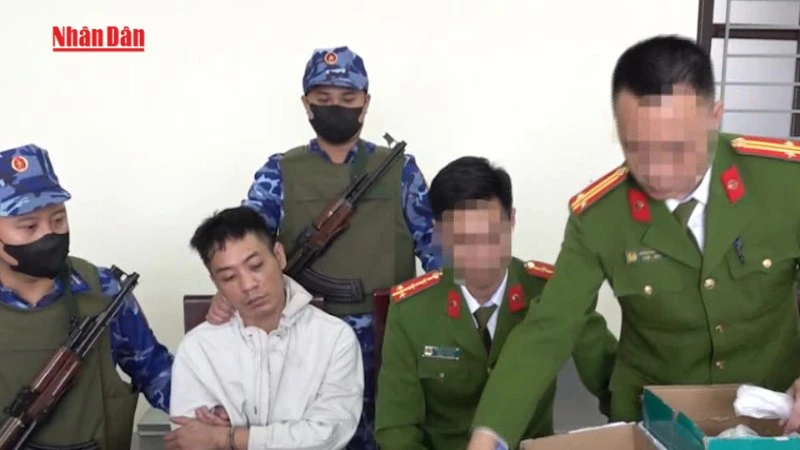 [Video] Bắt đối tượng mua bán trái phép 15.000 viên ma túy tổng hợp