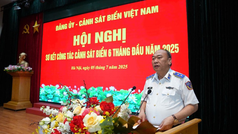 Trung tướng Lê Quang Đạo, Tư lệnh Cảnh sát biển Việt Nam, phát biểu kết luận hội nghị. img-20250705-151307-5886.jpg