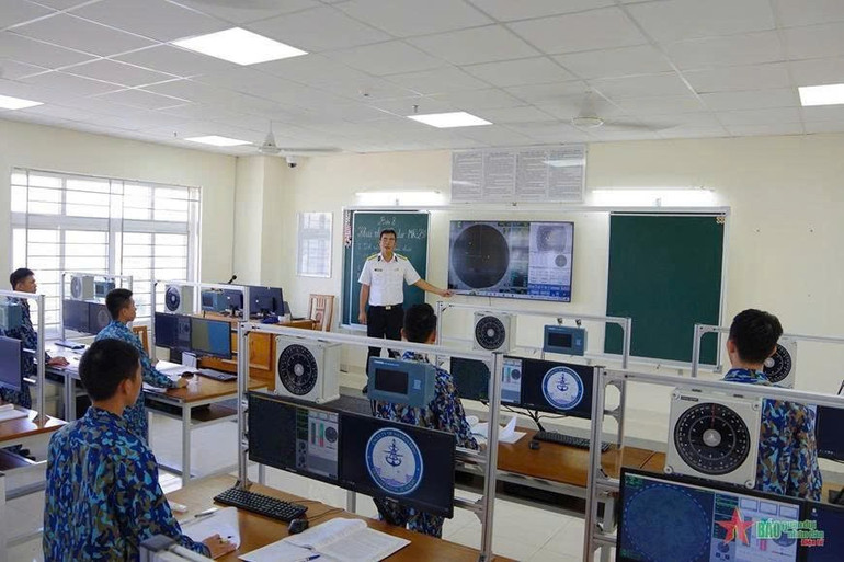 Học viện Hải quân đẩy mạnh chuyển đổi số trong công tác giáo dục và đào tạo. z7057863332026-8aa4f2f4739f7ceeb203314b76fa6785.jpg