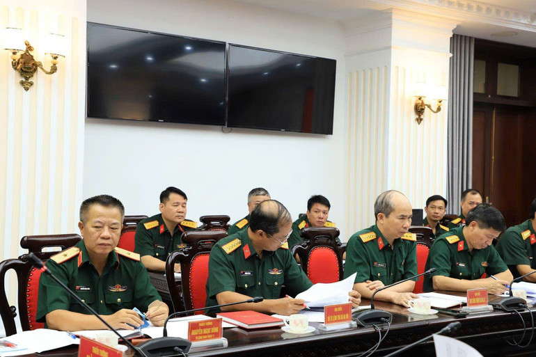 Các đại biểu dự hội nghị. z7126192713054-0cba0dbea975938850c22482250c6eba.jpg