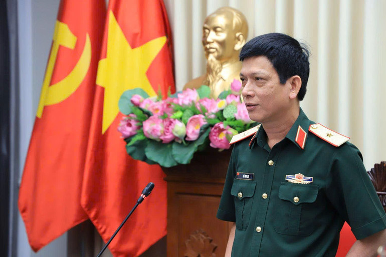 Thiếu tướng Hà Như Lợi, Phó Chủ nhiệm Tổng cục Hậu cần-Kỹ thuật, Phó Trưởng Ban Thường trực Ban Chỉ đạo Chính sách nhà ở, Bộ Quốc phòng, chủ trì hội nghị. z7126192700311-6468fa9086d2db7c5020aebb46e1e9b2.jpg