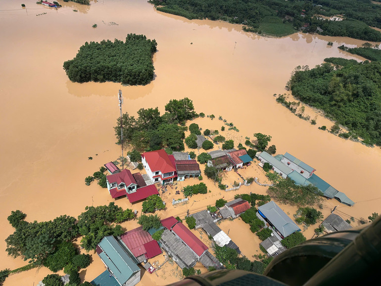 De nombreuses zones de la province de Lang Son ont été isolées en raison des inondations. z7095121831204-d673c25a7dafb15ba12b174ed3079b6c.jpg