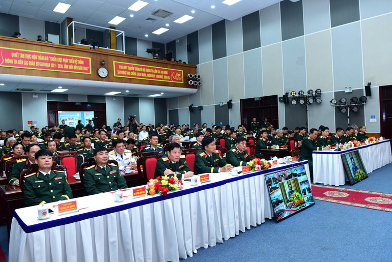 Các đại biểu tại Lễ kỷ niệm. qp-3.jpg