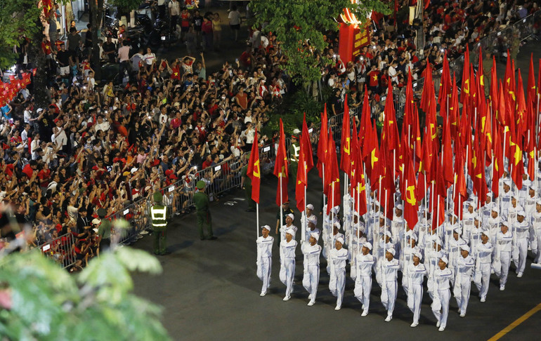 Khối Cờ Đảng, Cờ Tổ quốc. z6940886240128-4f75b027c2b798f68aa3abb3bbe5c3b0.jpg
