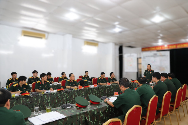 Quang cảnh Sở Chỉ huy buổi huấn luyện. img-1754409302741-1754410148039.jpg