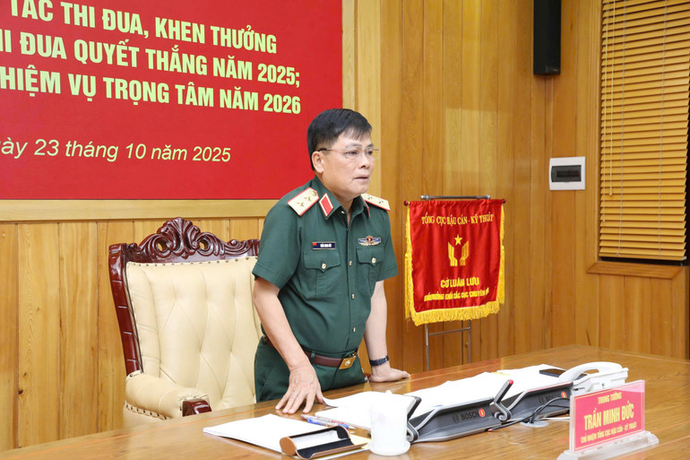 Trung tướng Trần Minh Đức, Chủ nhiệm Tổng cục Hậu cần-Kỹ thuật phát biểu chỉ đạo. z7147455428807-0b0aec6e5c856fa123bb2875b23e9a1f.jpg