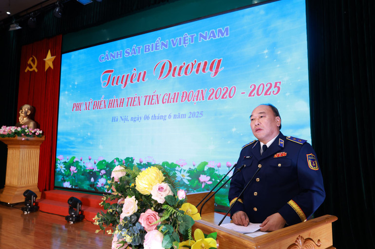 Trung tướng Lê Quang Đạo, Tư lệnh Cảnh sát biển Việt Nam phát biểu chỉ đạo. trung-tuong-le-quang-dao-tu-lenh-canh-sat-bien-viet-nam-phat-bieu-chi-dao.jpg
