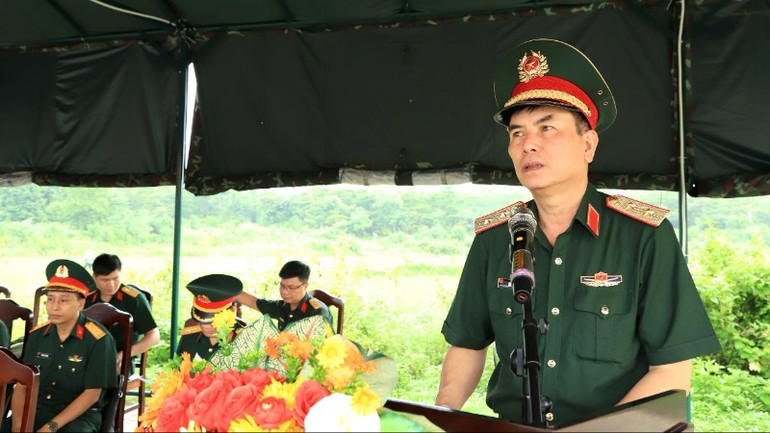 Trung tướng Đỗ Văn Thiện, Bí thư Đảng ủy, Chính ủy Tổng cục Hậu cần-Kỹ thuật phát biểu động viên. img-20250725-110828-7810.jpg