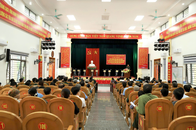 Quang cảnh buổi gặp mặt. z7022457747123-726e22409c989e166b3df6d14ec5f459.jpg