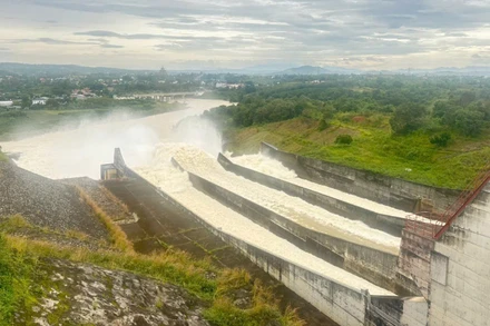 Thủy điện Đại Ninh vận hành điều tiết hồ chứa theo đúng chỉ đạo của cơ quan chức năng, góp phần cắt giảm lũ cho hạ du và bảo đảm an toàn tuyệt đối cho công trình.