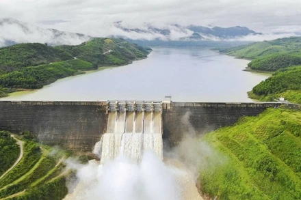 Nhà máy Thủy điện Sông Tranh 2 vận hành an toàn, góp phần điều tiết giảm lũ và bảo vệ hạ du trong các đợt mưa lớn. 