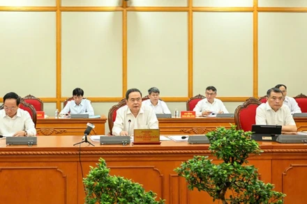 Tổ công tác của Bộ Chính trị làm việc với các Ban thường vụ tỉnh ủy, thành ủy về Đại hội Đảng nhiệm kỳ 2025-2030. (Ảnh: DUY LINH)